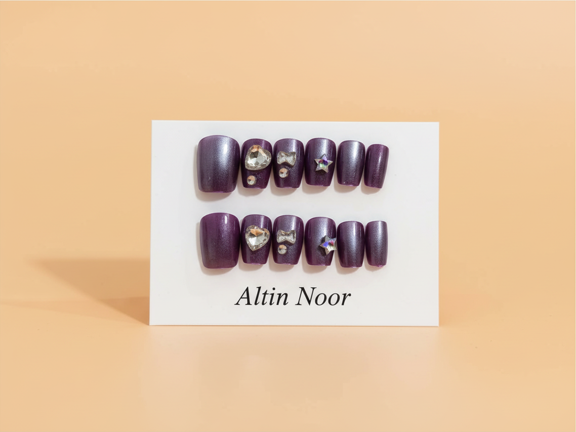 Plum Heart Star Press On Nails