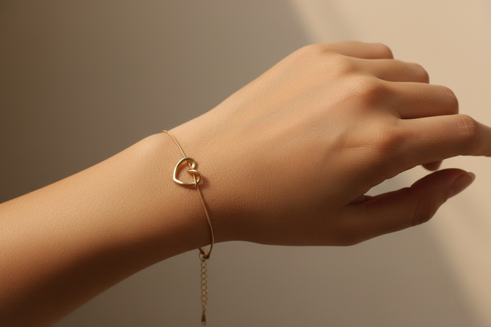 Open Heart Pendant Bracelet